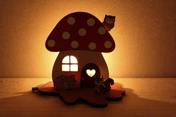 KIT CREATIF d'automne - Photophore Maison champignon et les animaux de la forêt - Enfants à partir de 5 ans - décoration - loisir créatif